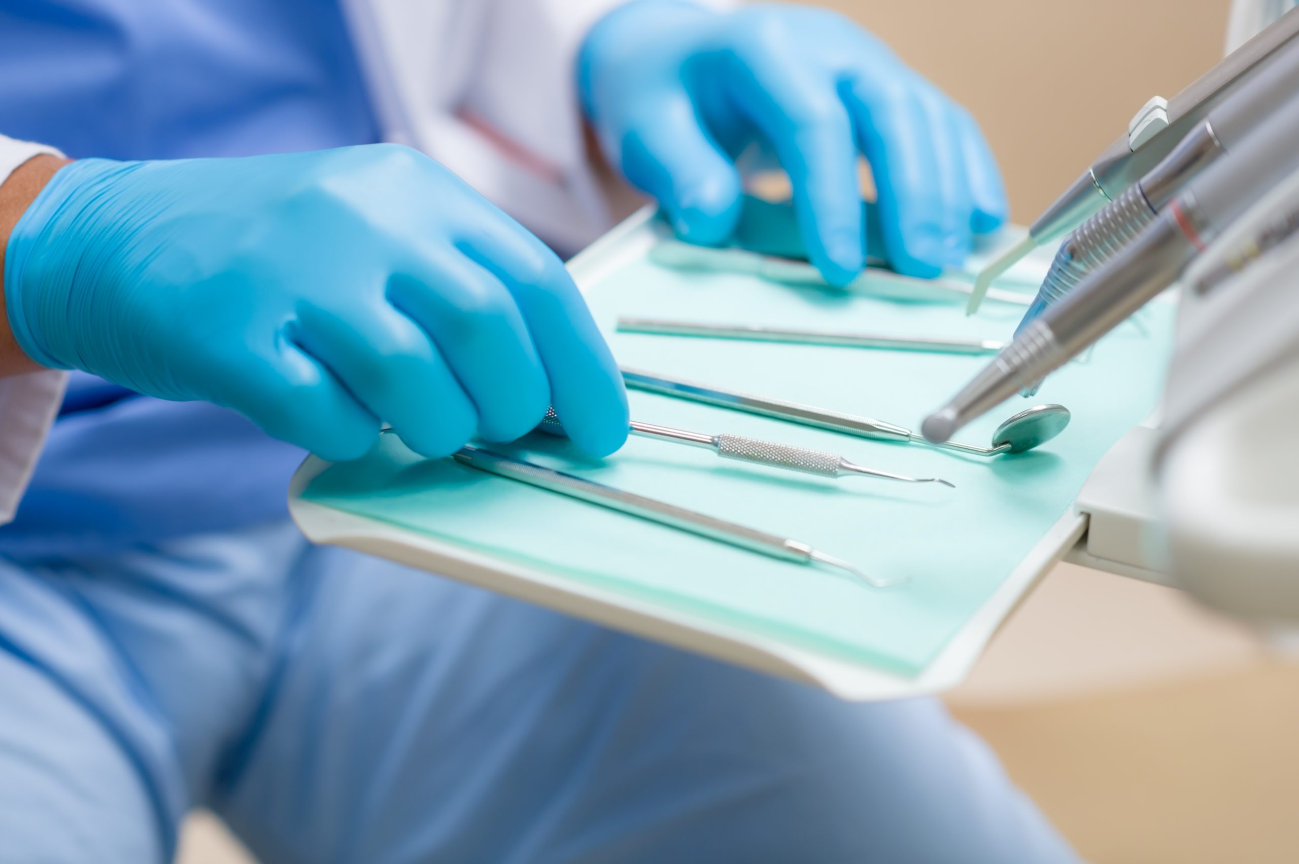 4 Excellent Reasons to See an Orthodontist - Dental equipment close up on surgery table